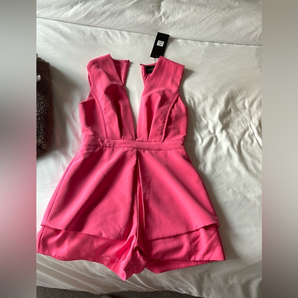 DO+BE Pink Medium Romper. Never Worn